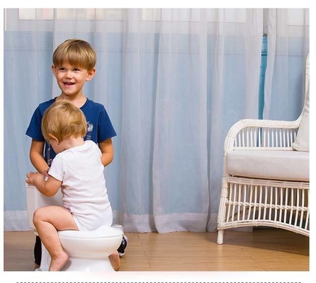 Niños blancos Toilet Training Potty Silla de entrenamiento para bebés con certificación EN71
