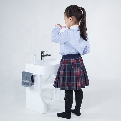 Diseño sencillo del soporte de lavadero para bebés